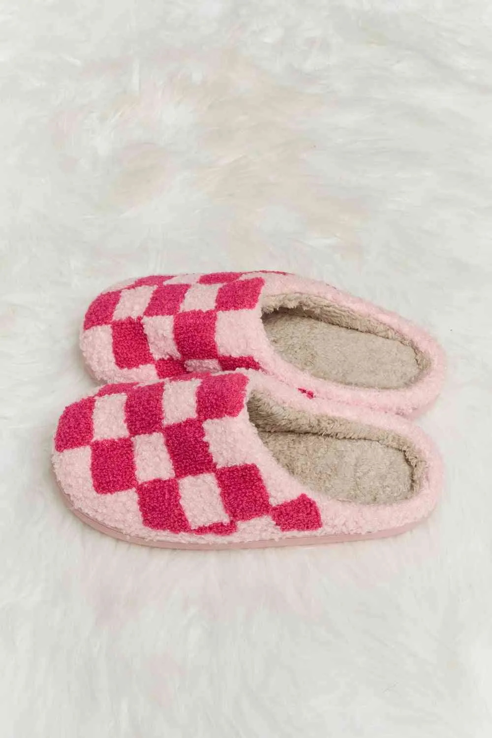 Checkered Print Plush Slide Slippers