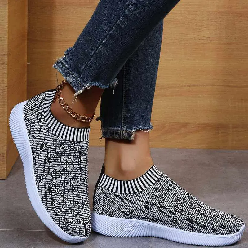 Glow Chic's Sneakers with Stripe Knit for Style