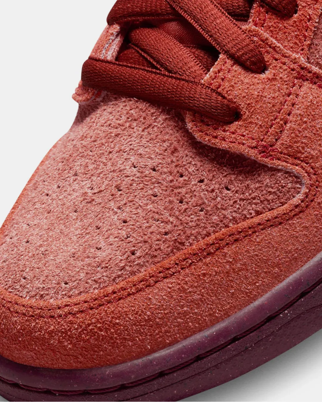 Nike Sb Dunk 'Mystic Red Rosewood' Sneakers