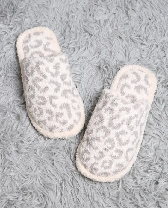 Super Lux Slippers